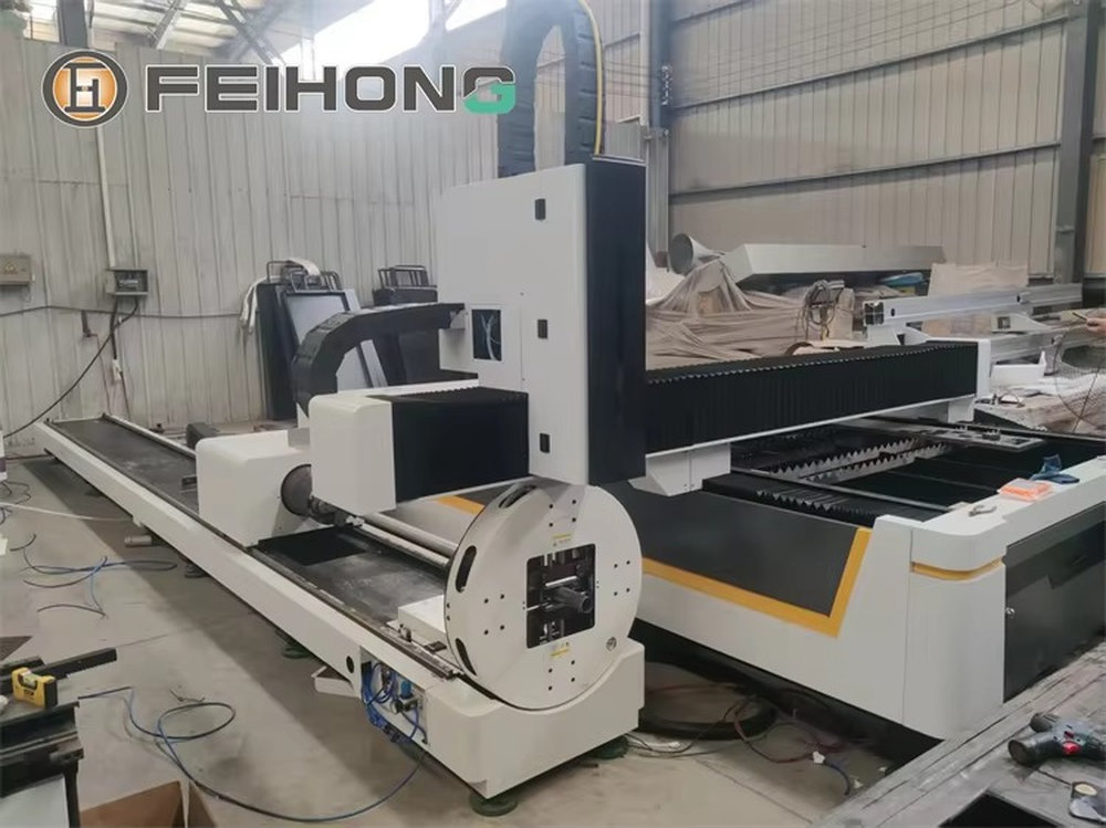آلة قطع بالليزر الليفي بسعر جي - مراجعة Industrial Laser Machine Price وسعره
