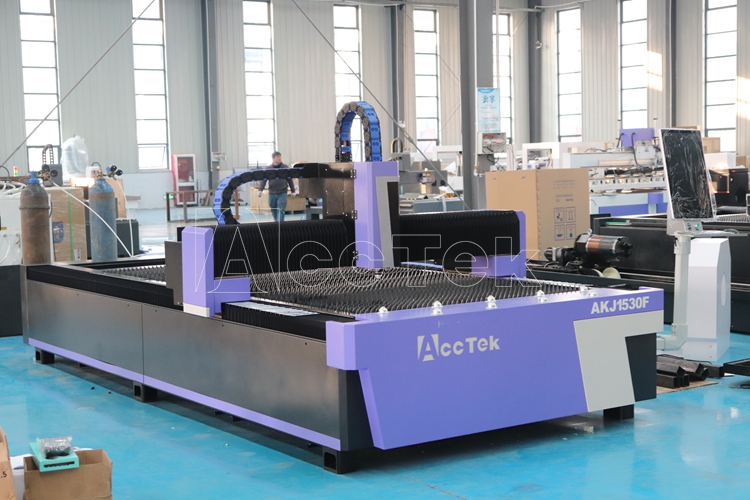 مصنع ACCTEK الصناعي 3000 واط 2 - مراجعة Industrial Laser Machine Price وسعره